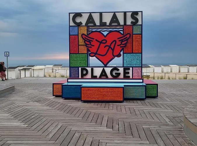 Le Petit Paradis Apartamento Calais